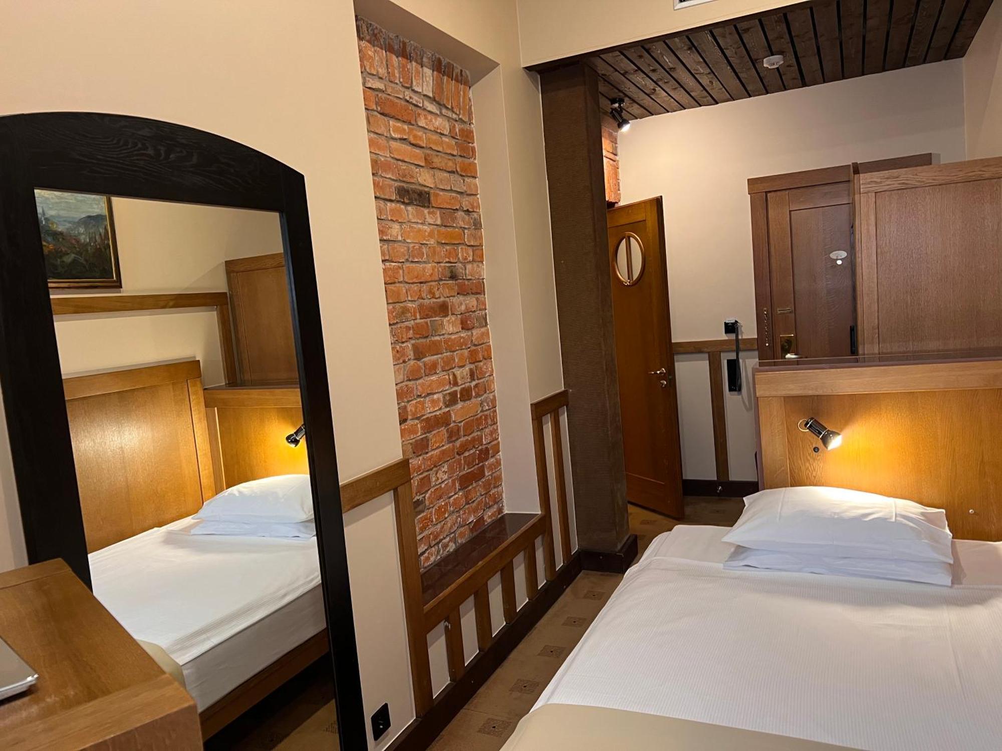 BEST WESTERN Santakos Hotel Kaunas Bagian luar foto